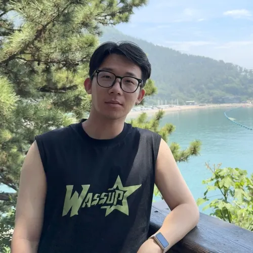 Yue Li